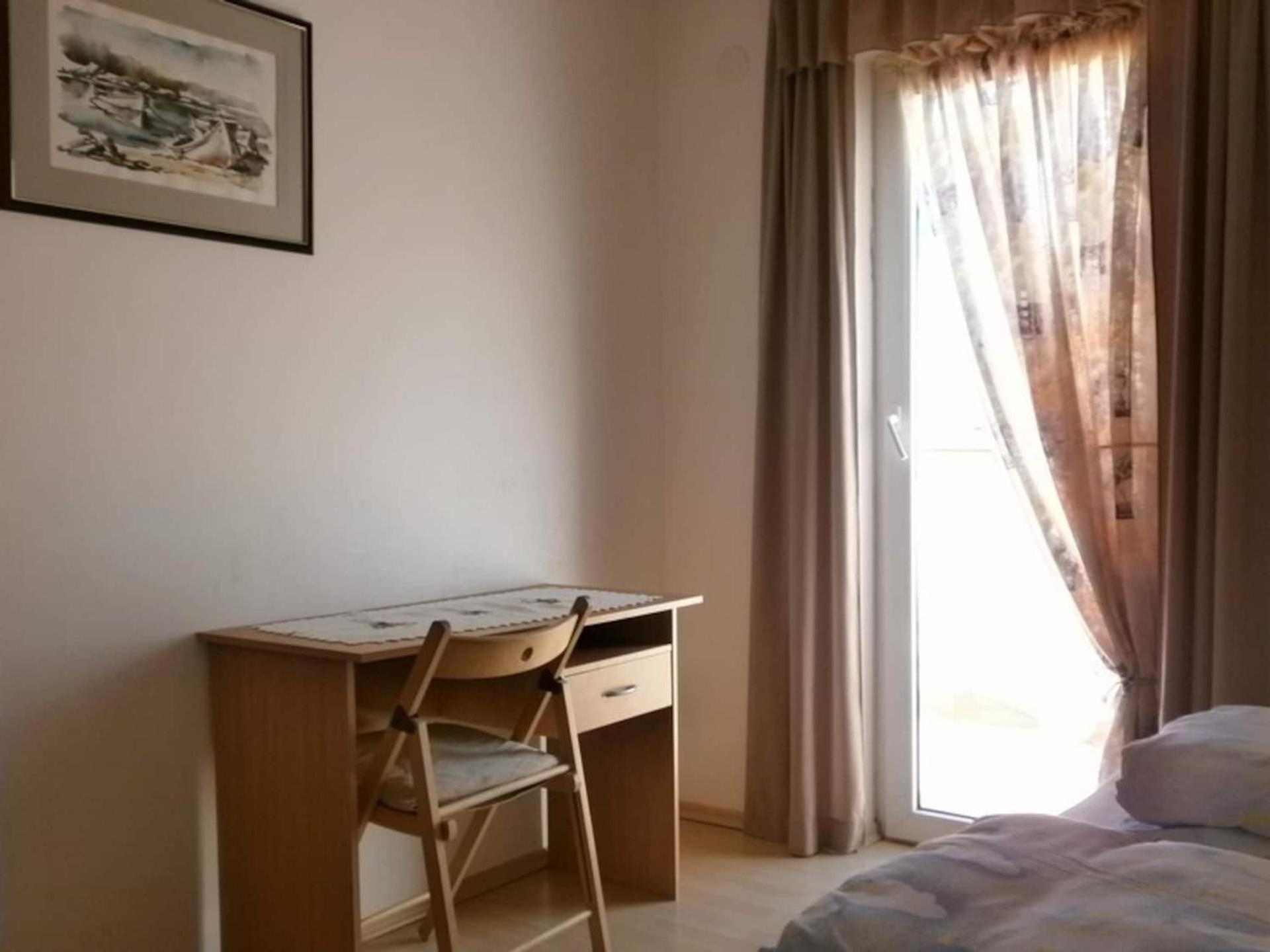 Family Apartments Viva Close To The Beach Krk Town Dış mekan fotoğraf