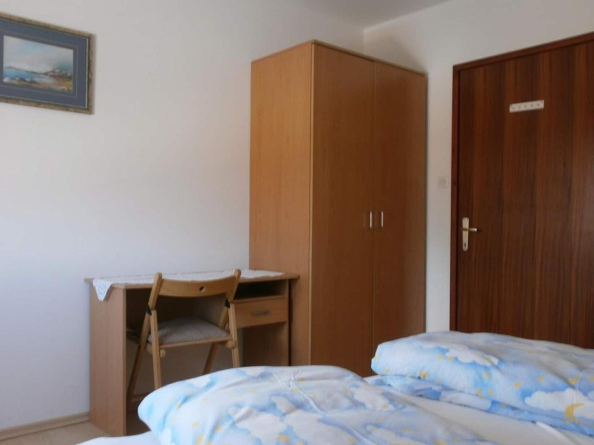 Family Apartments Viva Close To The Beach Krk Town Dış mekan fotoğraf