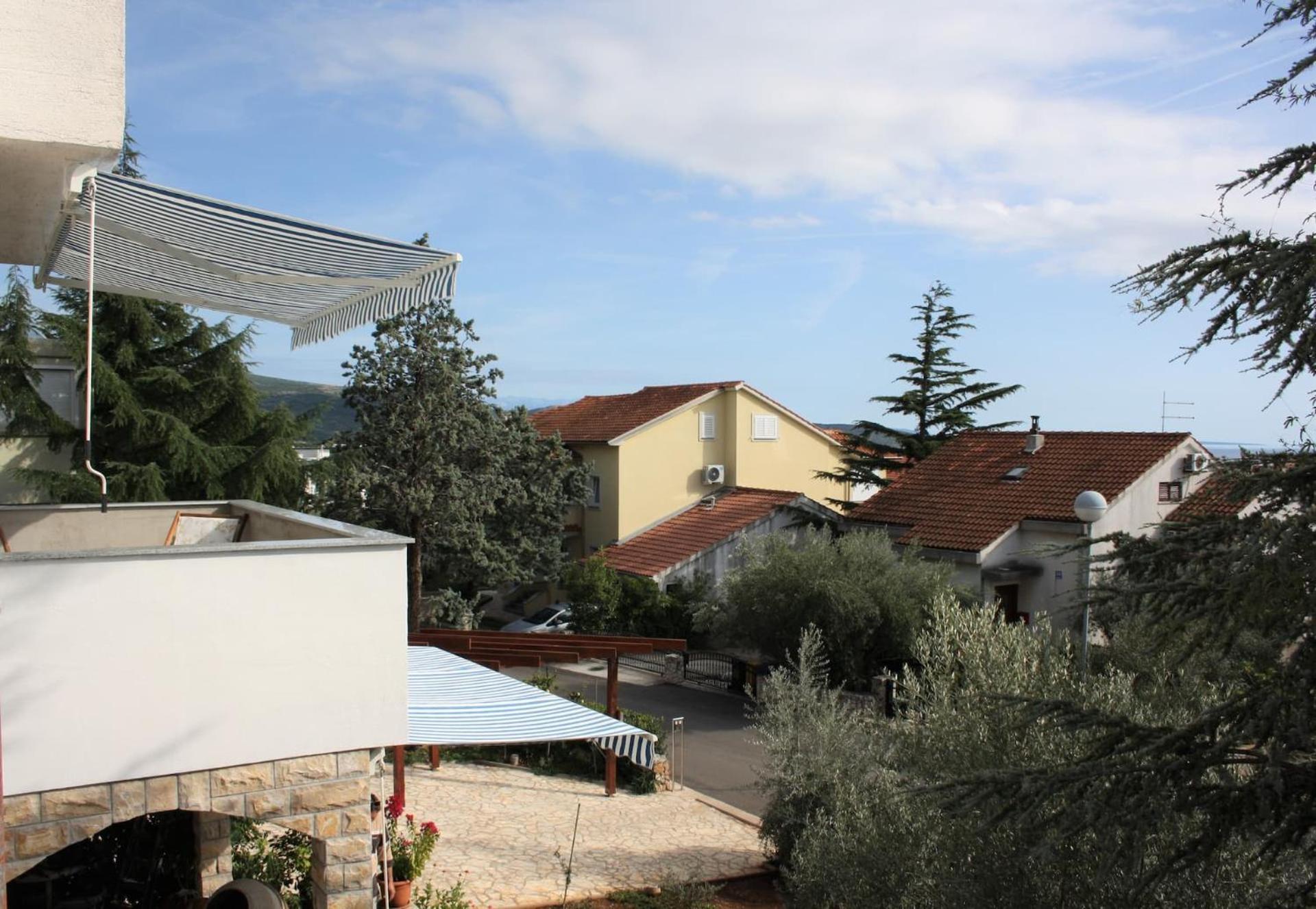 Family Apartments Viva Close To The Beach Krk Town Dış mekan fotoğraf