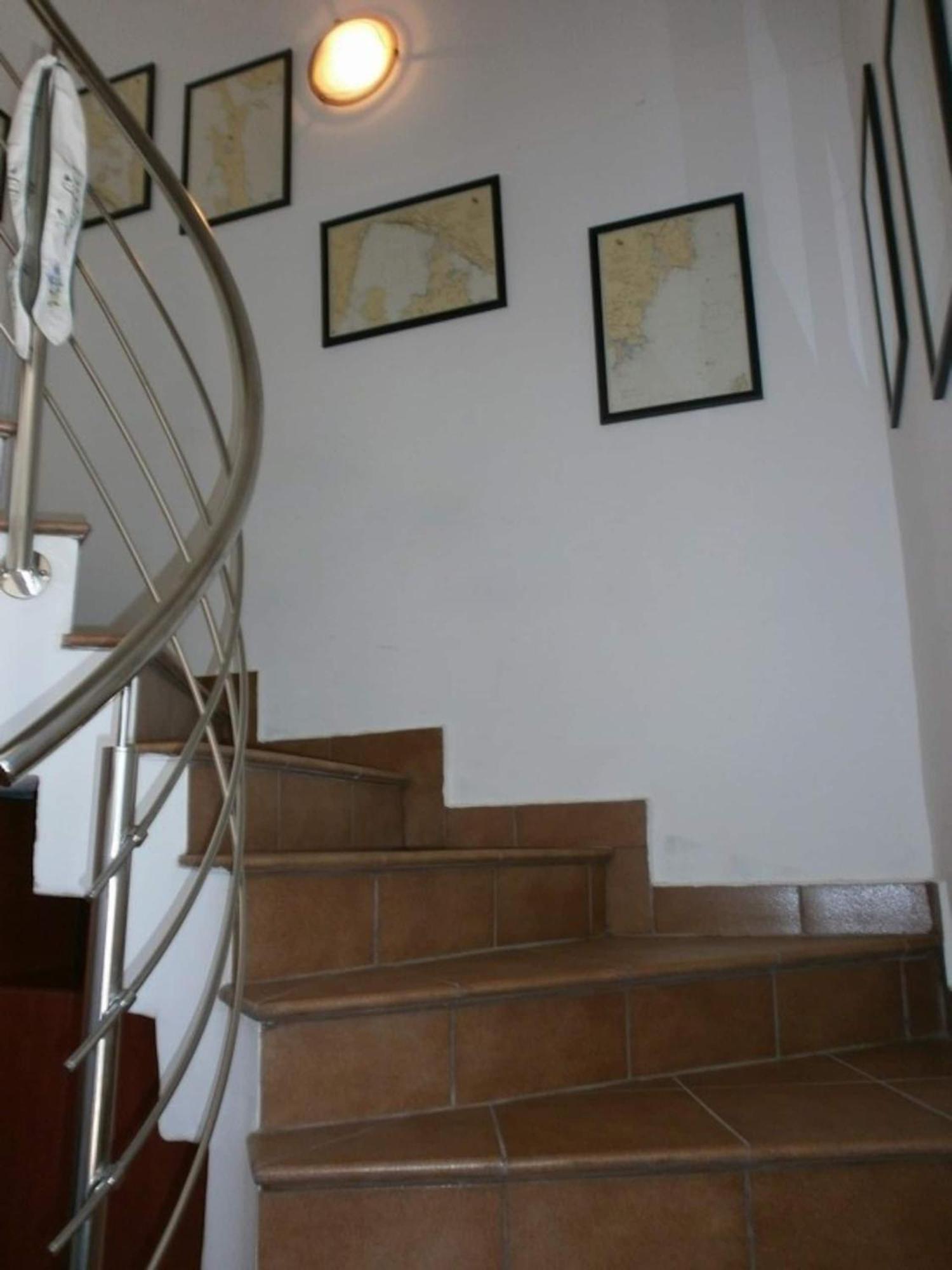 Family Apartments Viva Close To The Beach Krk Town Dış mekan fotoğraf