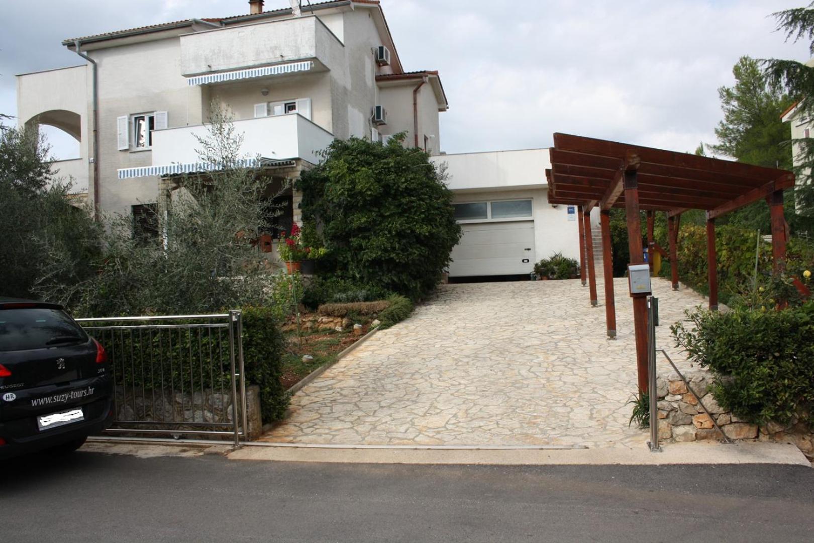 Family Apartments Viva Close To The Beach Krk Town Dış mekan fotoğraf